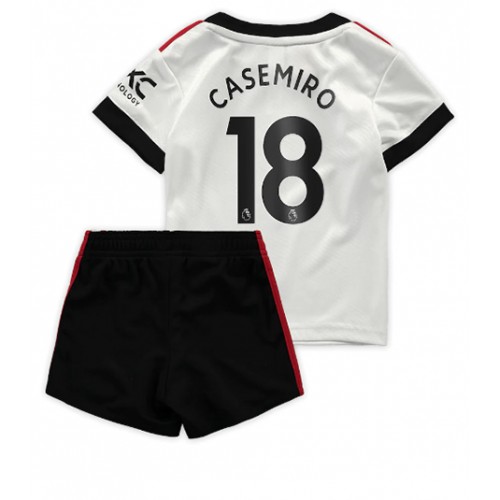 Dres Manchester United Casemiro #18 Gostujuci za djecu 2022-23 Kratak Rukav (+ kratke hlače)